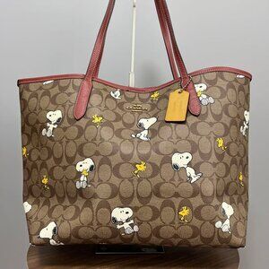 Coach X Peanuts City Tote In Signature Canvas With Snoopy Woodstock Print